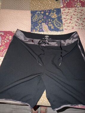 Oakley men’s shorts